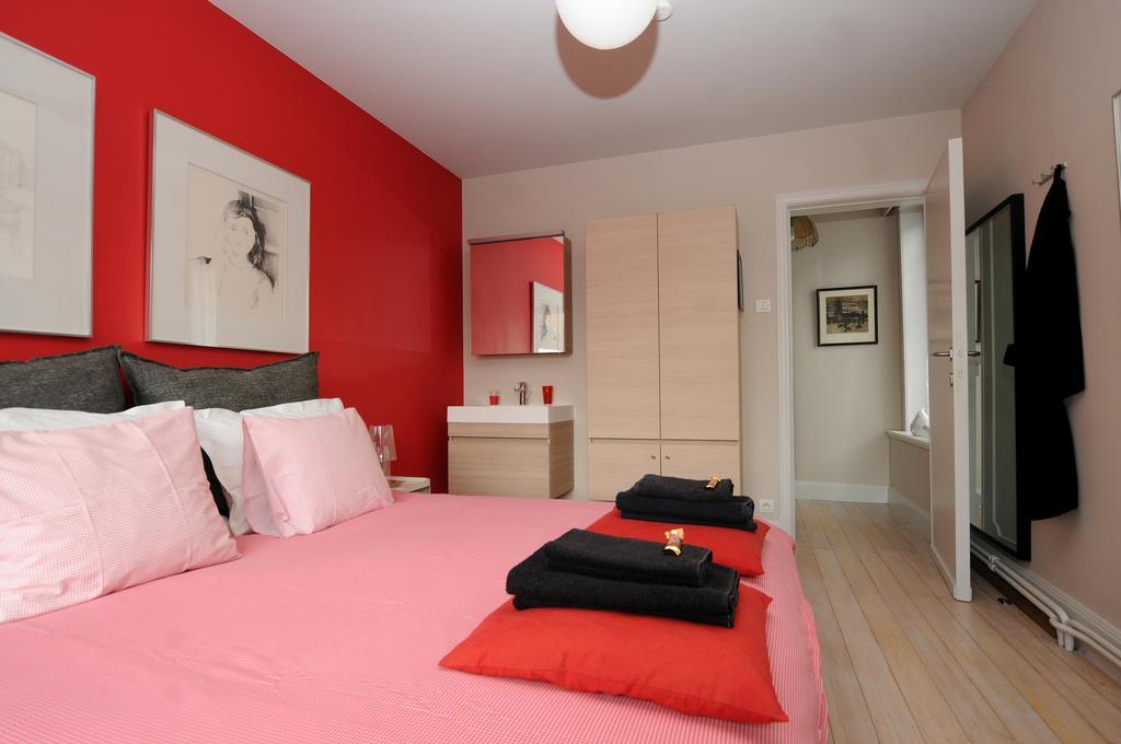 Bed and Breakfast R&Breakfast Roeselare Pokoj fotografie